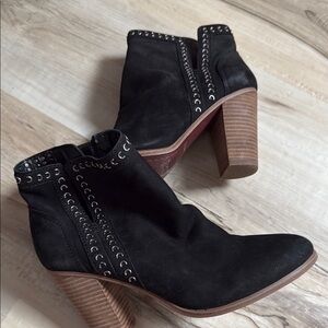 Vince Camuto Black Ankle Boots with Stacked Heel